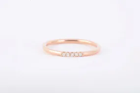 14k Rose Gold 0.05tcw Diamond Band Size 6.75 (1.50g.)