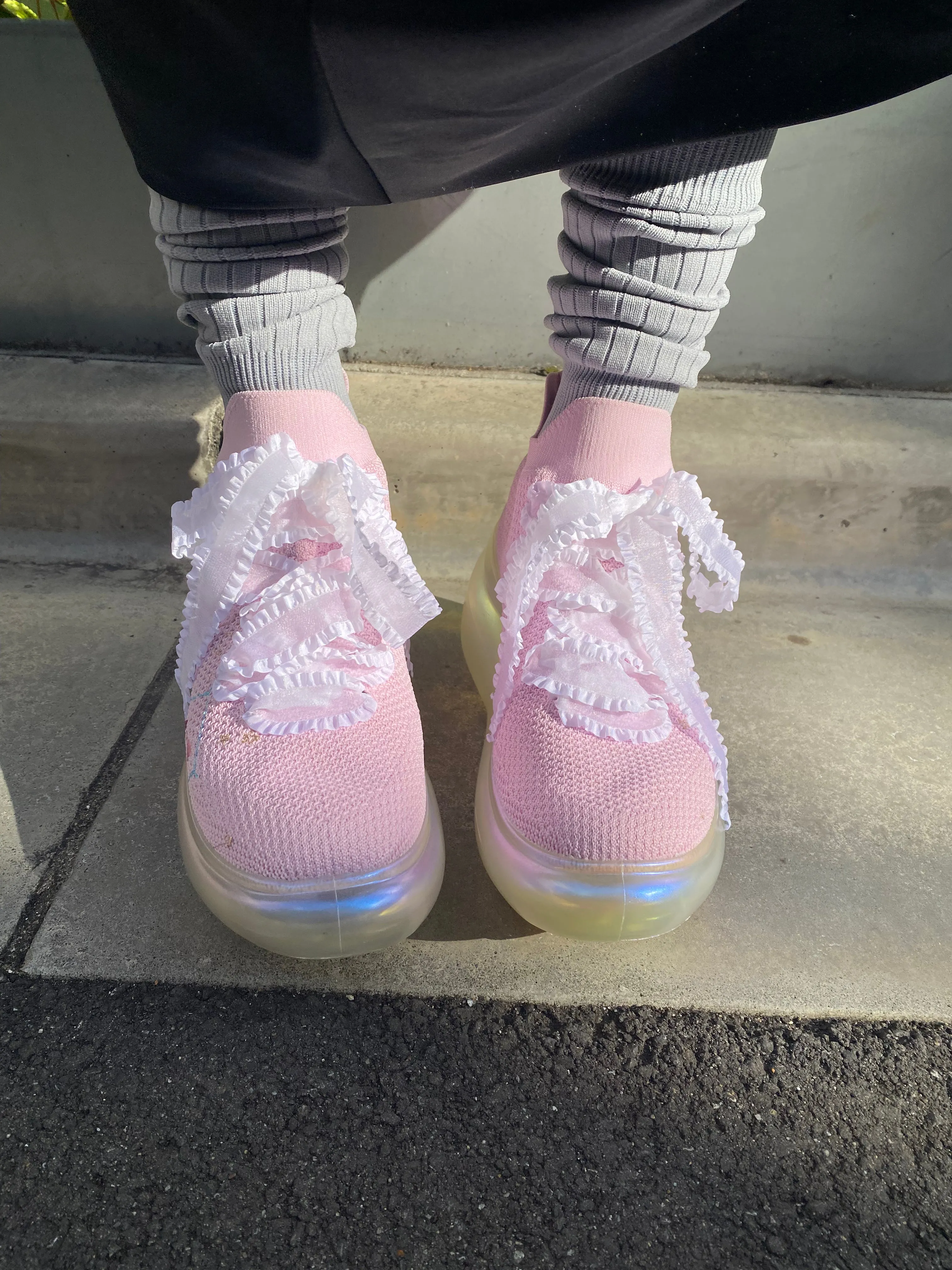 Hana Embroidery Ribbon Shoes / Aurora Pink