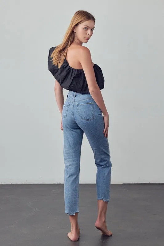 HIGH RISE GIRLFRIEND JEANS