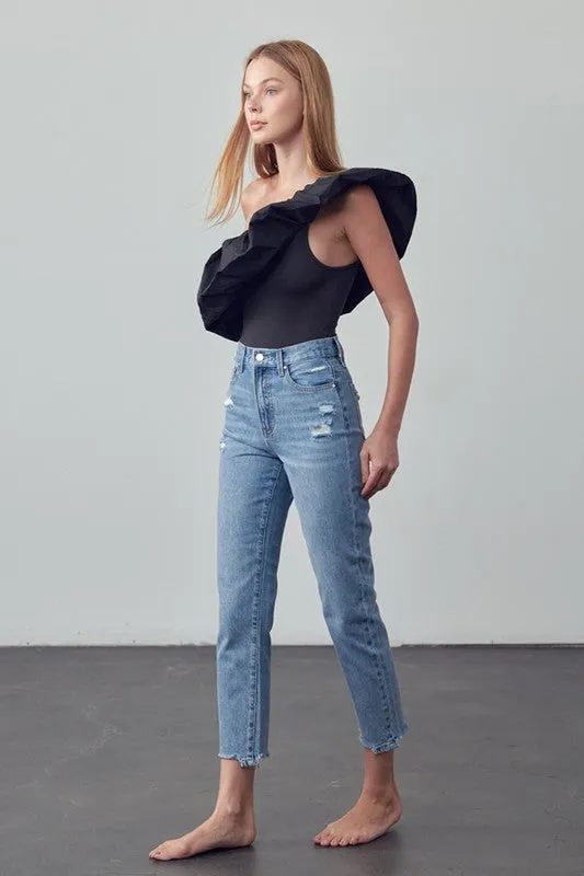 HIGH RISE GIRLFRIEND JEANS