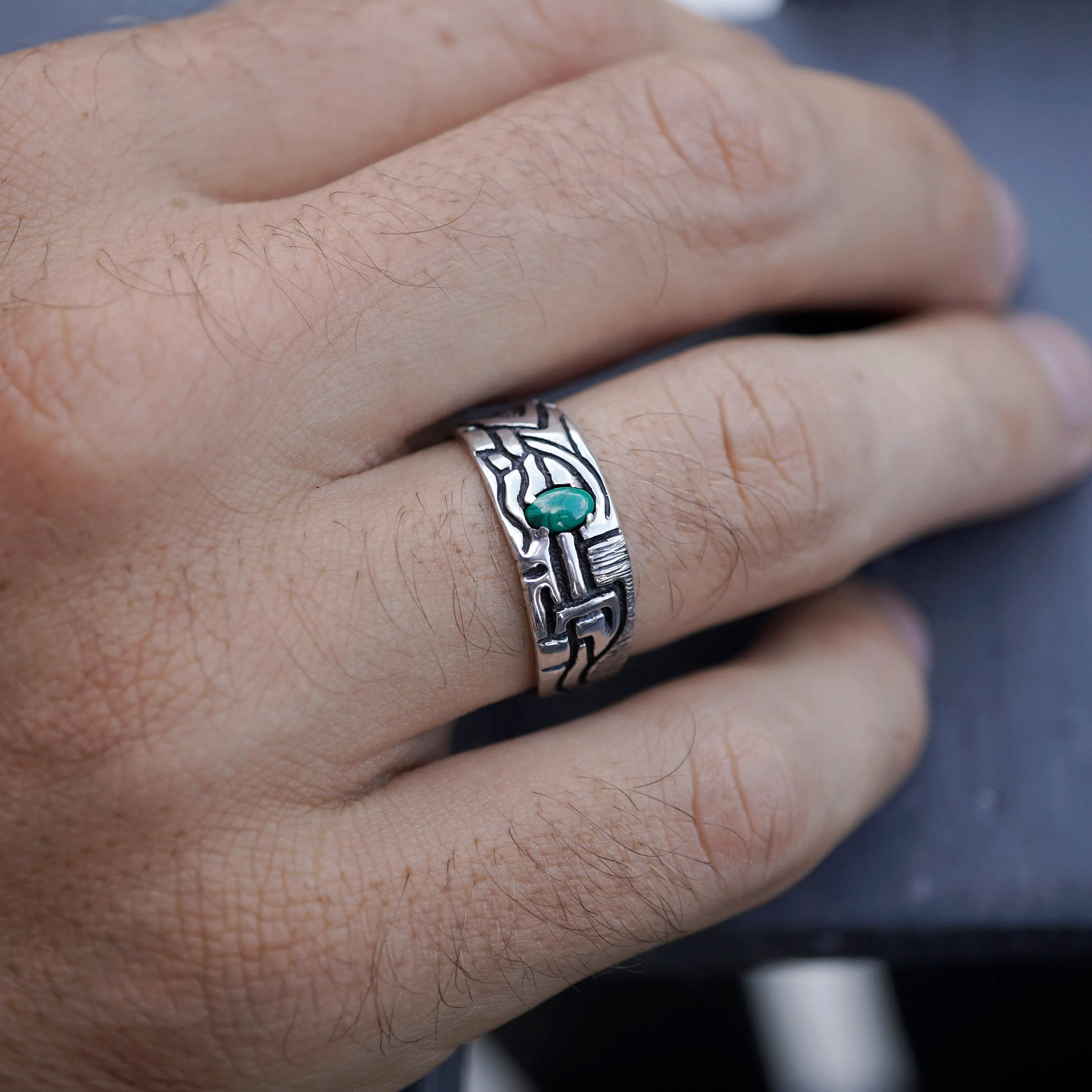 Mens Malachite ring VERT