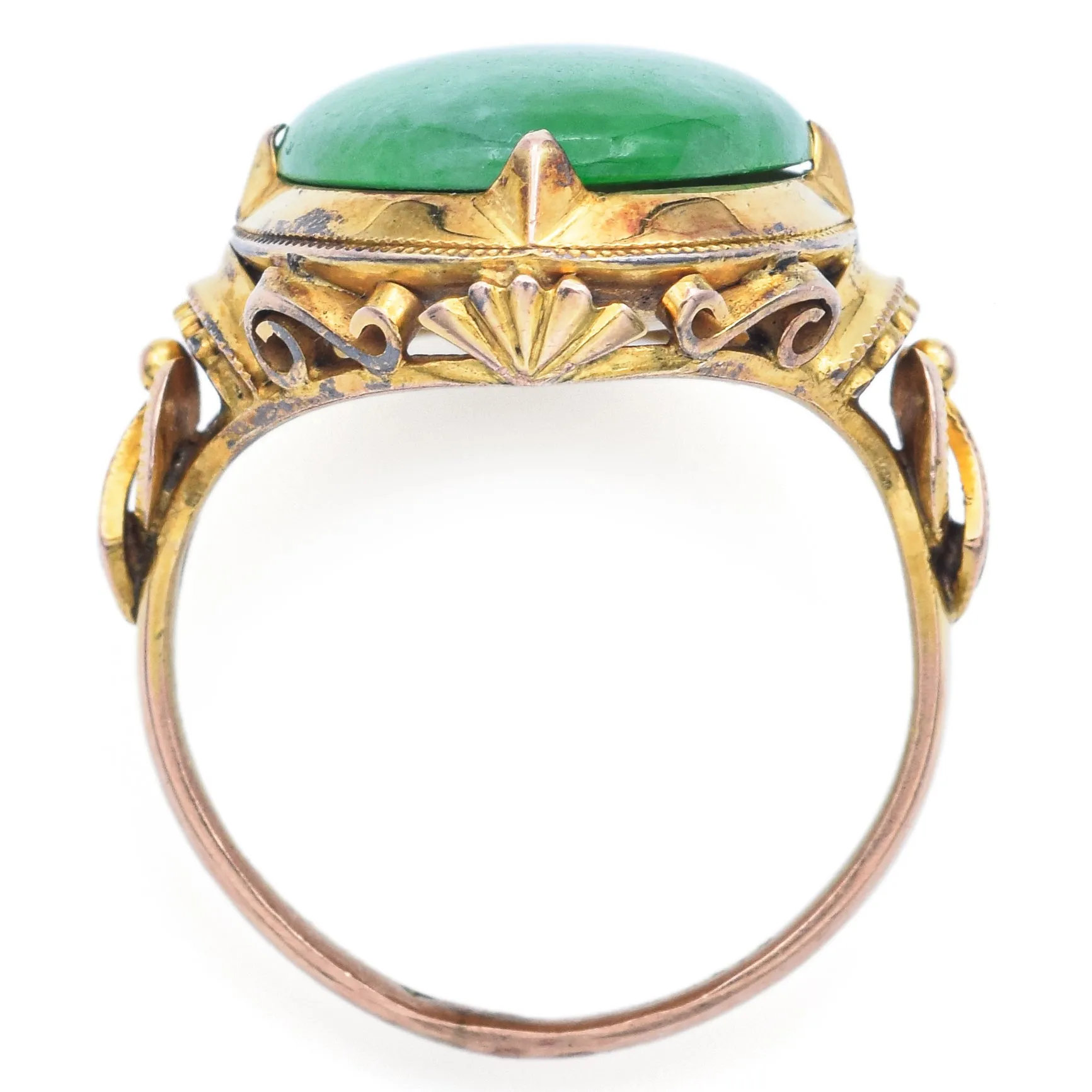 Vintage 12K Yellow Gold 5.85 Ct Green Jade Oval Cabochon Ring Size 4.5